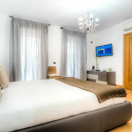 Domus 3* Rávena